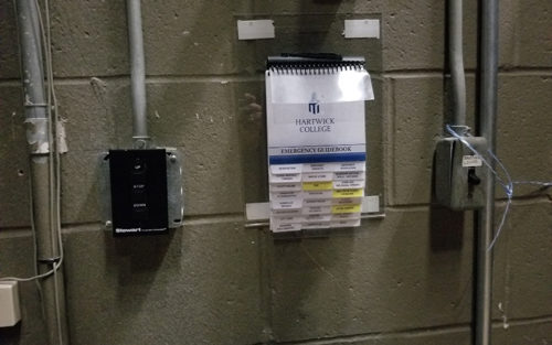 Anderson Theater-Screen Control