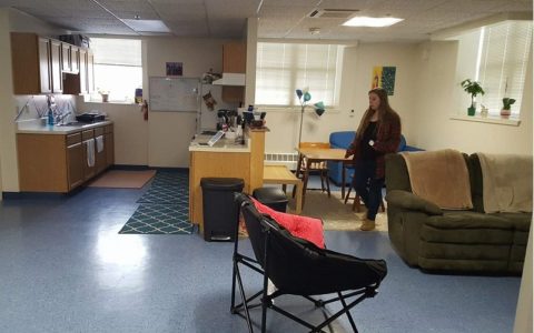 Leitzell Hall Kitchen and Lounge
