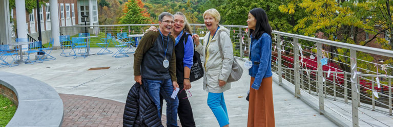 Hartwick College alumni visiting campus in the fall