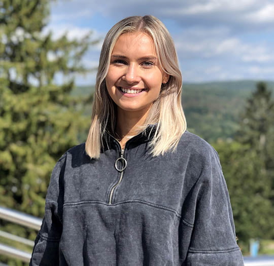 Scarlet Hudman ’23