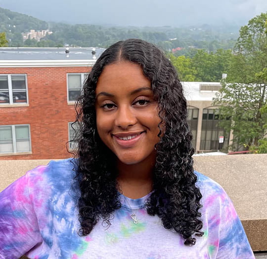 Paige Furman ’23