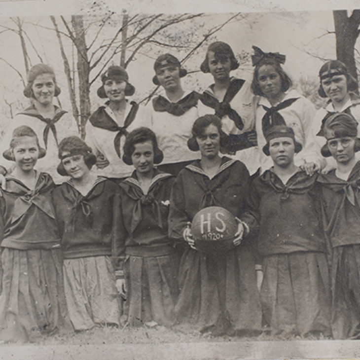 Hartwick Seminary Women's Basketball Team