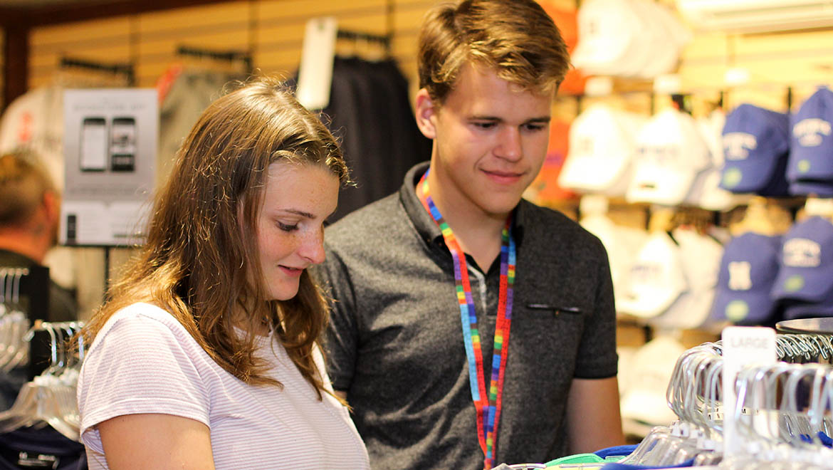 Students shopping on the Hartwick Bookstore