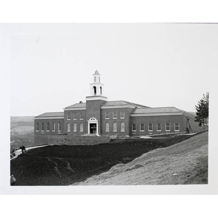 Yager Hall during construction