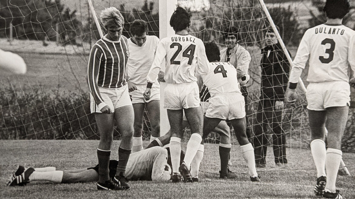 Hartwick College players during the 1970 NCAA playoffs