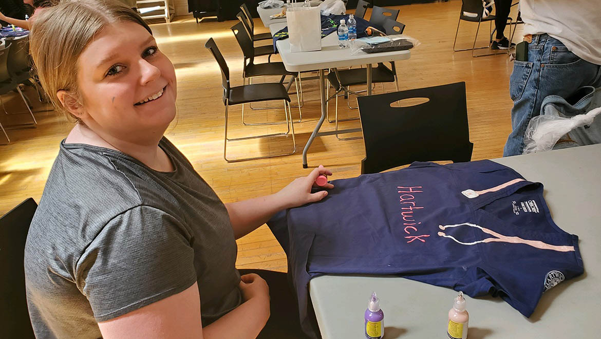 Hartwick Nursing Senior decorating her scrubs