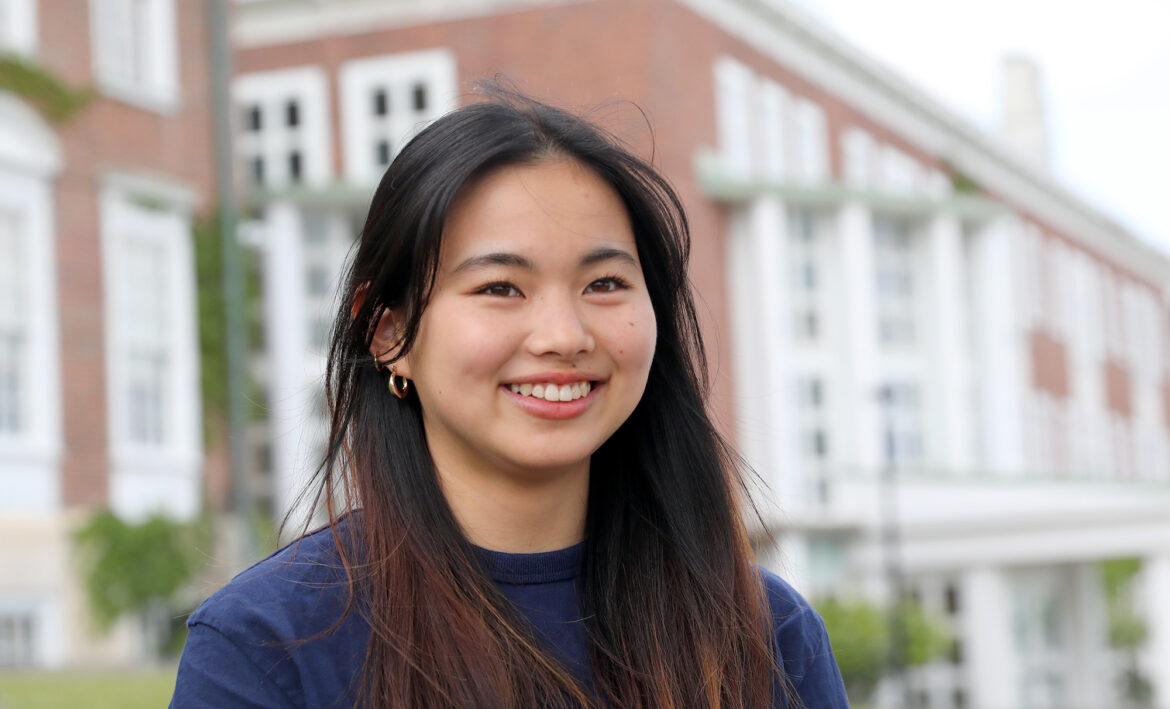 Moeka Suzuki Hartwick College exchange student