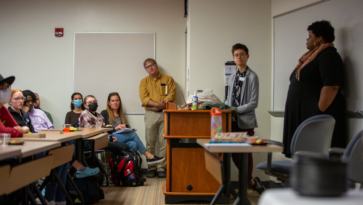 Hartwick College community discussion of Clint Smith's book How the Word is Passed: A Reckoning with the History of Slavery Across America