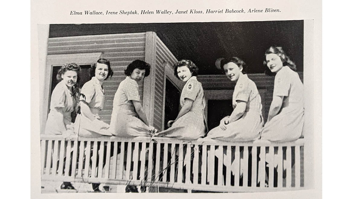 8 nursing students enrolled at Hartwick College in 1943
