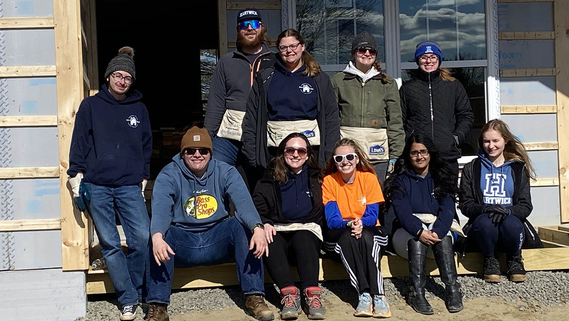 Hartwick College students during Habitat for Humanity Program on Spring Break