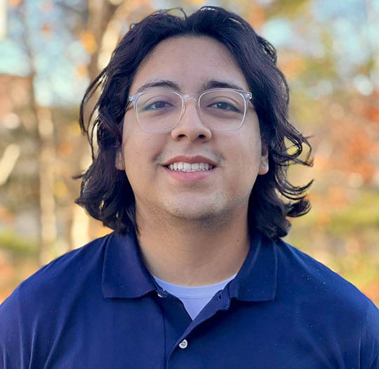 Oiram Duenas-Valles ’26