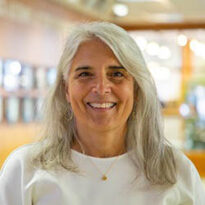 Maria Sirois ’82