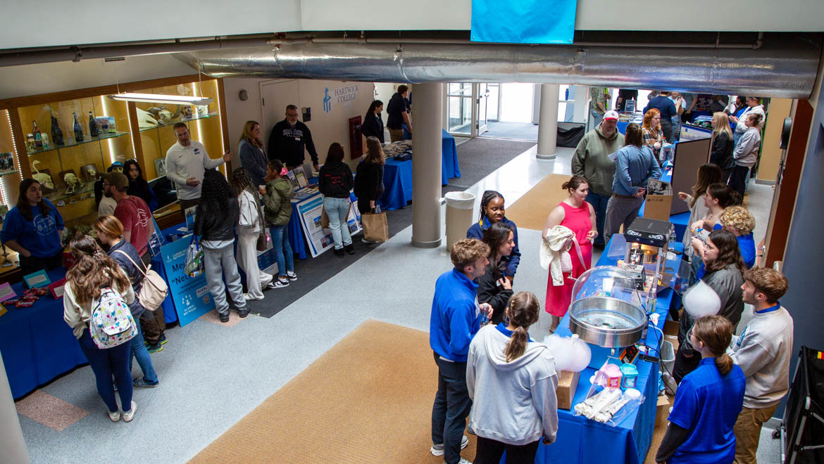 Hartwick College accepted students and families meeting faculty, staff and current students during Accepted Students' Day