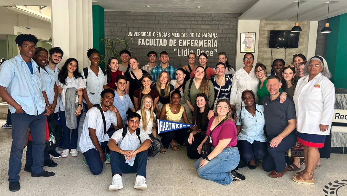 Hartwick College nursing students with staff and students of the University of Medical Sciences of Havana, Cuba