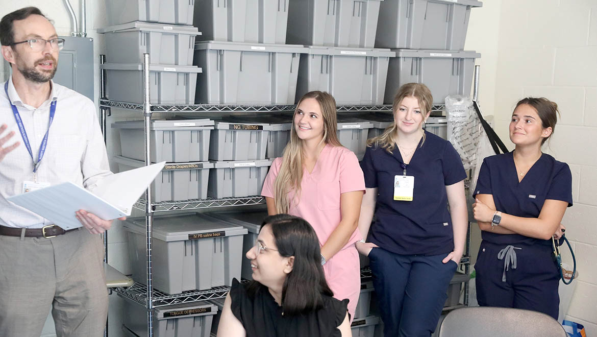 Bassett practitioners and Hartwick student participants during healthcare training summer simulation event