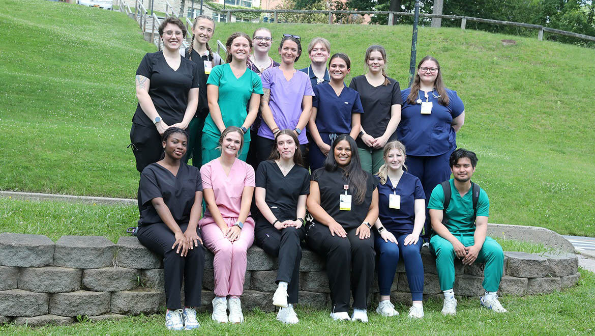 Bassett practitioners and Hartwick student participants during healthcare training summer simulation event