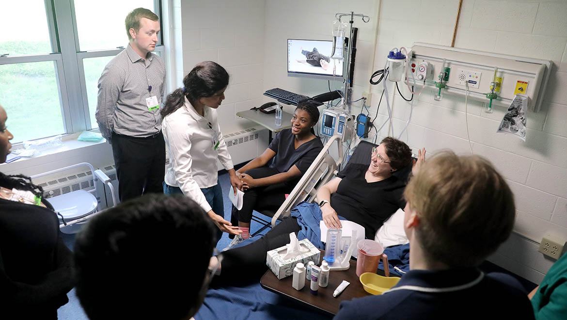 Bassett practitioners and Hartwick student participants during healthcare training summer simulation event