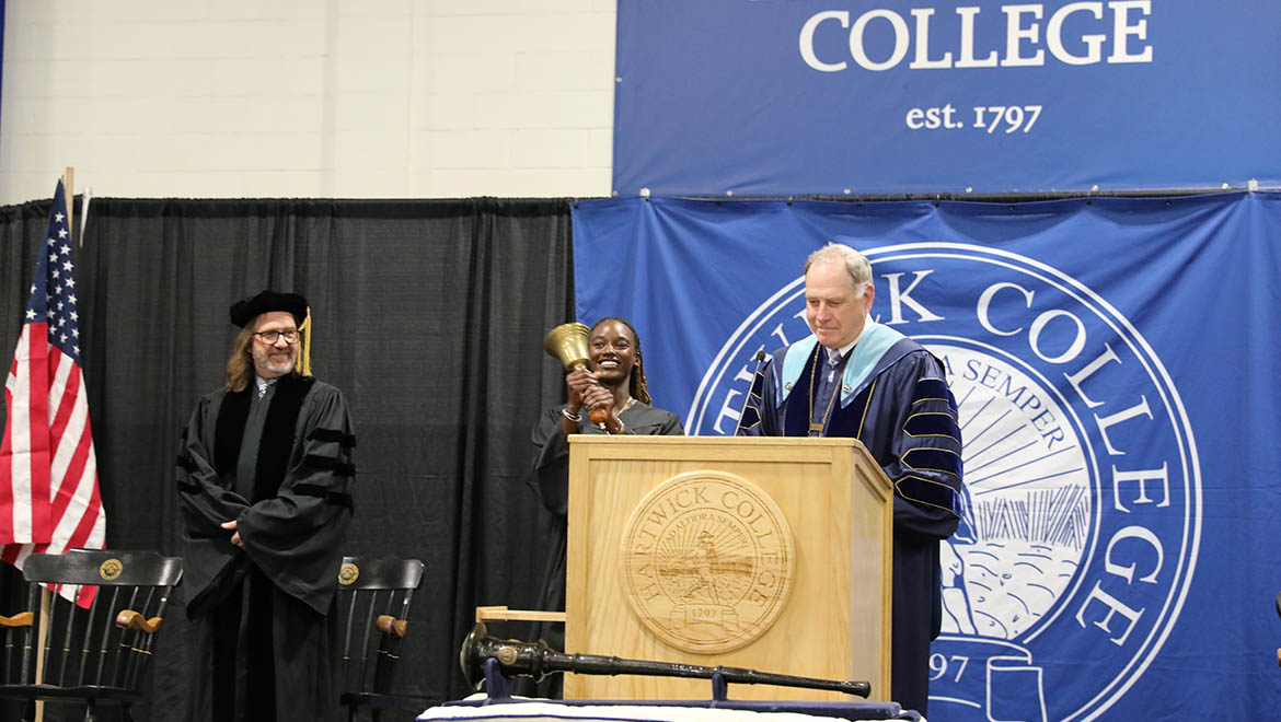 Student Government Association President Amelia Williams ’26 rings the Hartwick Bell to begin Opening Convocation Ceremony