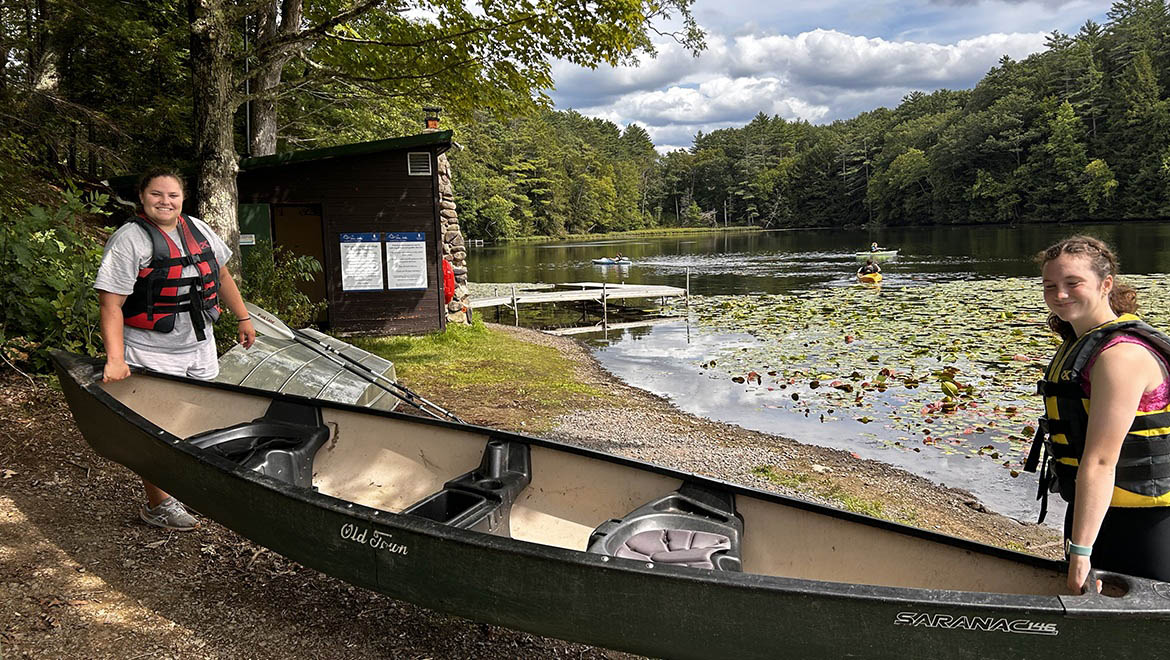 Hartwick College START students with canoe at Pine Lake